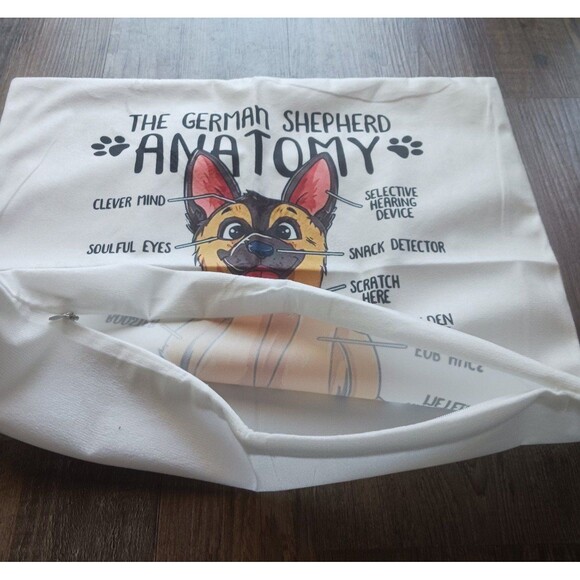 Anatomy of a German Shepherd Pillow Case - Picture 3 of 8